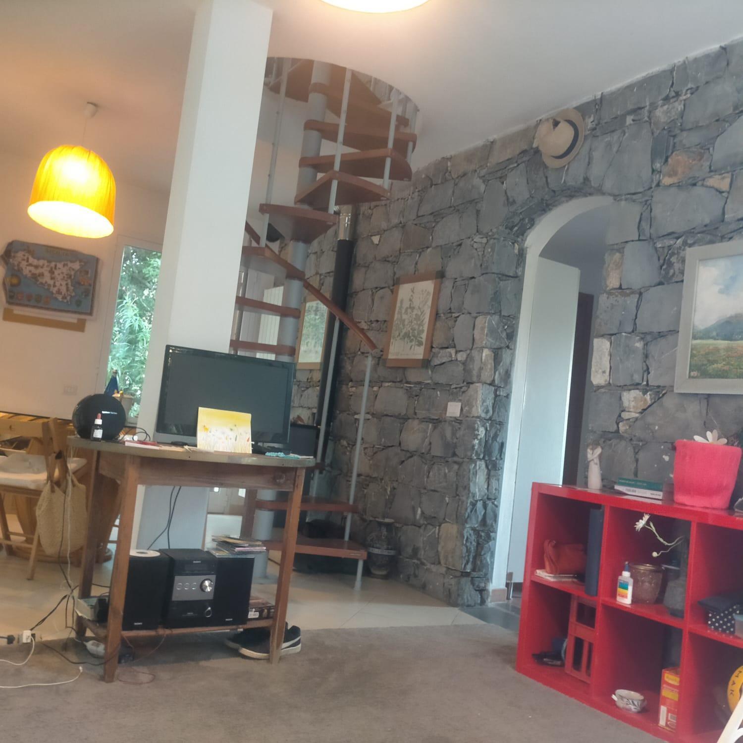 The House In The Green Affitta Camere 卡萨察利古勒 外观 照片